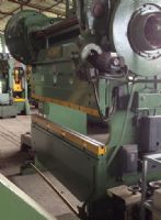 dobladora cincinnati 8' x 60 tons.